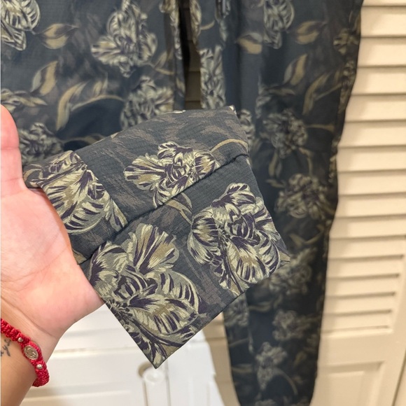 Athleta Trekkie North Printed Jogger, Terra Firma Olive - Picture 9 of 11